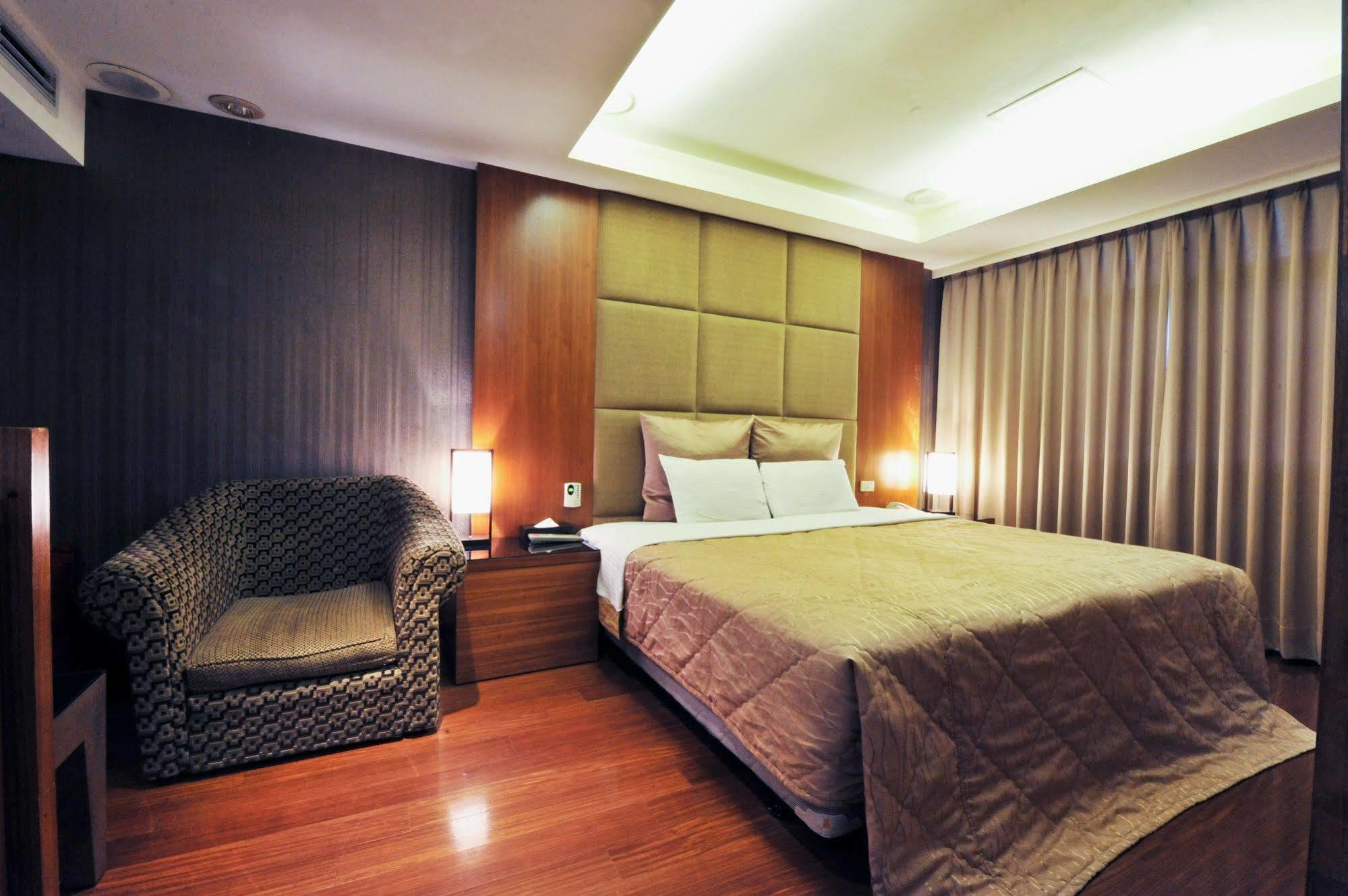 تايبيه Carnival Motel المظهر الخارجي الصورة